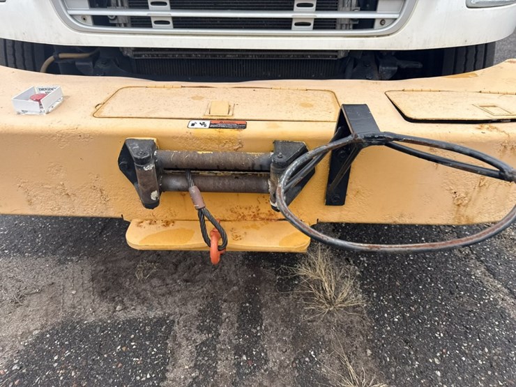 #2000-•-2014-freightliner-altec-digger-derrick-image-10