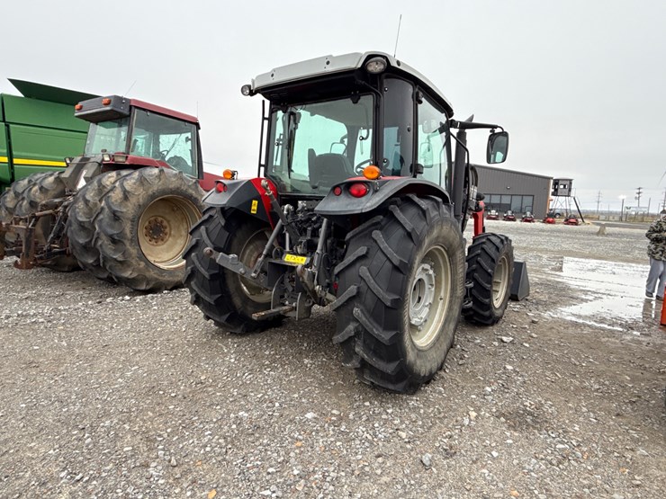 massey-ferguson-4709-image-4