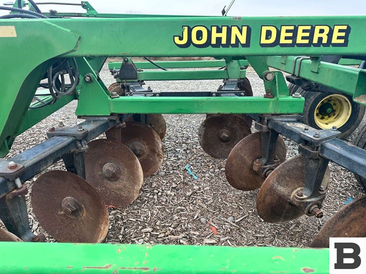 john-deere-2700-image-15