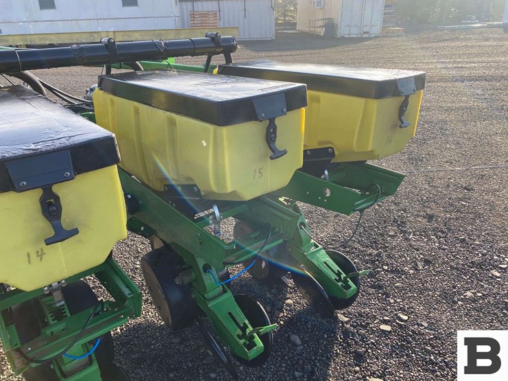 2007-john-deere-1720-image-47