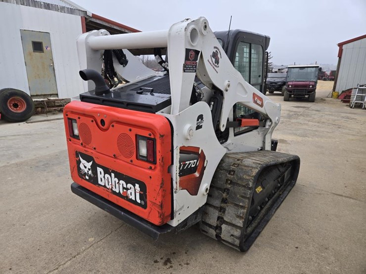 bobcat-t770-image-7