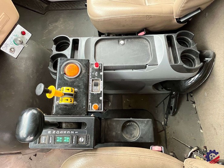 2008-sterling-l7500-image-61