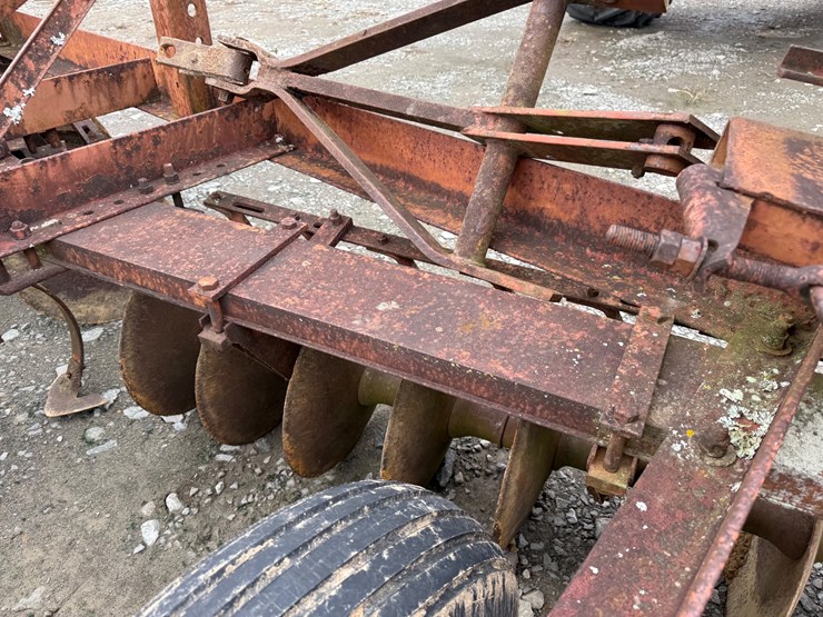 john-deere-7-image-34