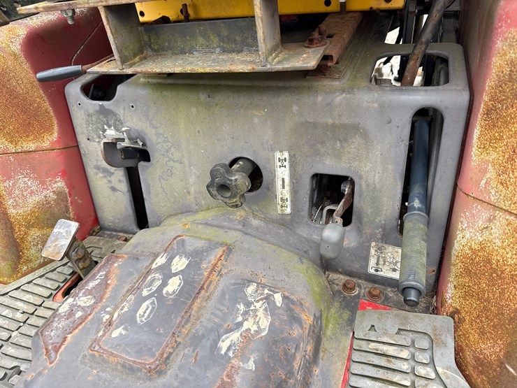 massey-ferguson-1210-image-22