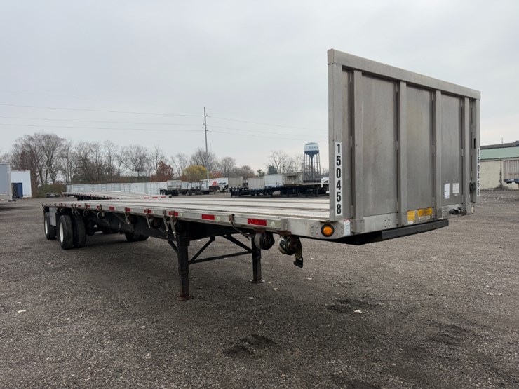 2014-utility-flatbed-image-1