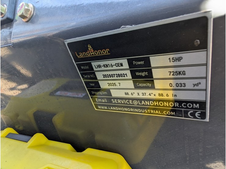 landhonor-lhr-kn16-cem-mini-excavator-image-14