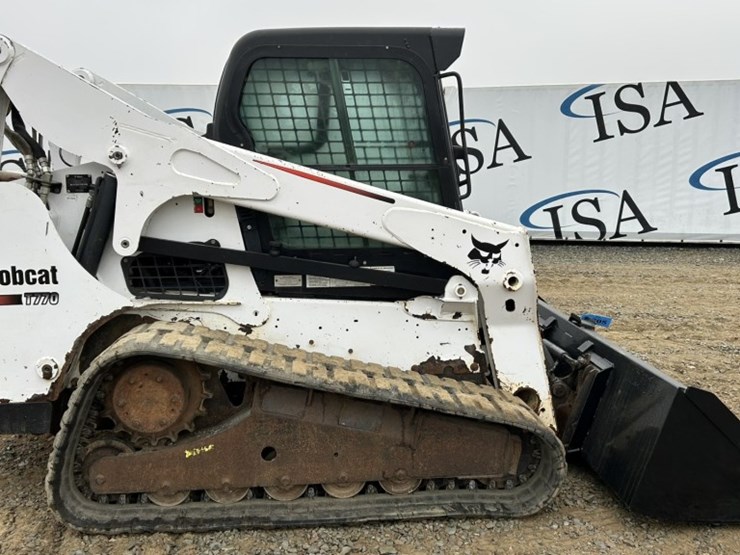 2013-bobcat-t770-image-6