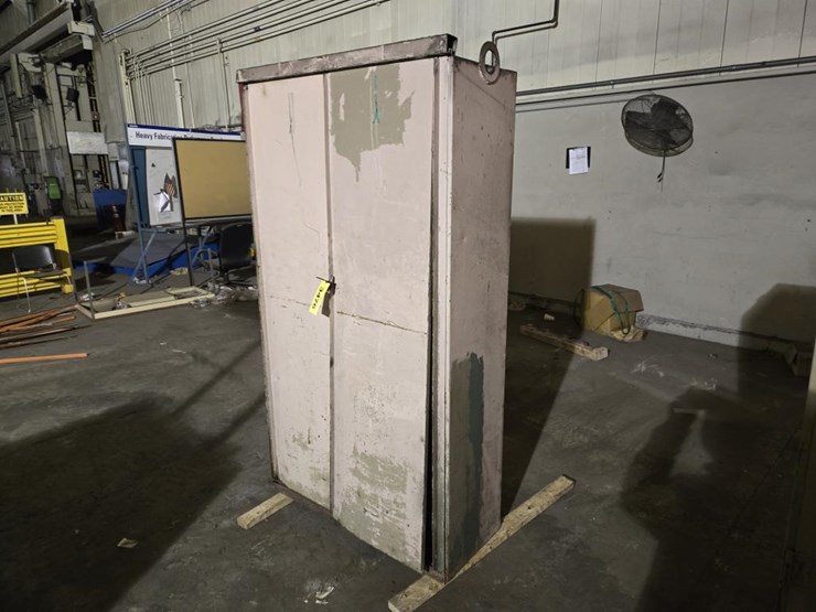 #3476-•-approx.-48"x20"x84"-cabinet-image-2