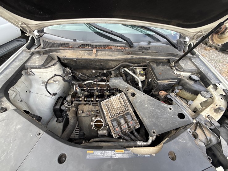 2015-chevrolet-equinox-image-25