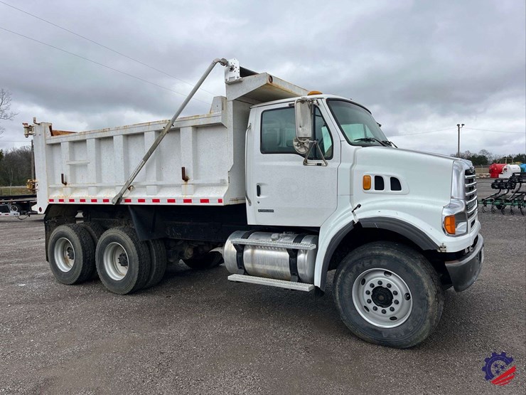 2008-sterling-l7500-image-4