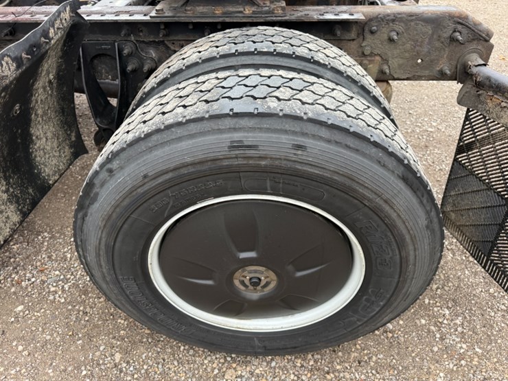 2019-international-lt-image-9