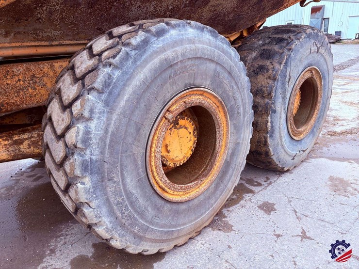 1995-volvo-a30-image-10