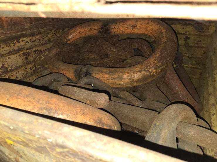 #3415-•-(2)-steel-crates-w/-heavy-duty-chains-and-more-image-6