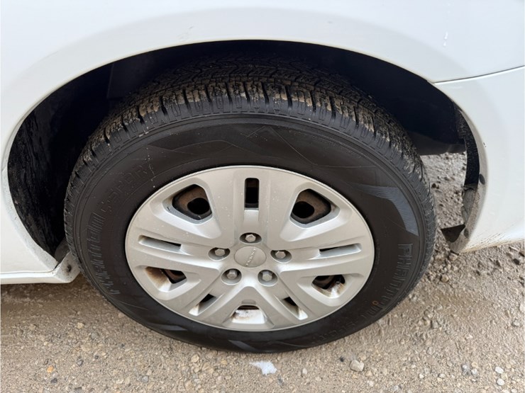 2016-dodge-grand-caravan-image-9