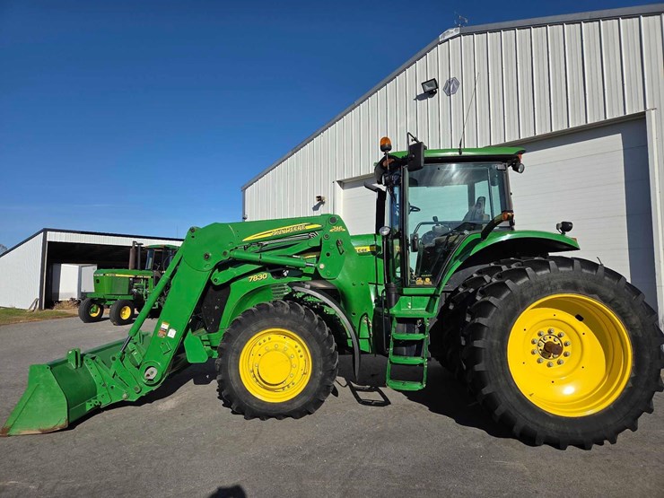 2010-john-deere-7830-image-24