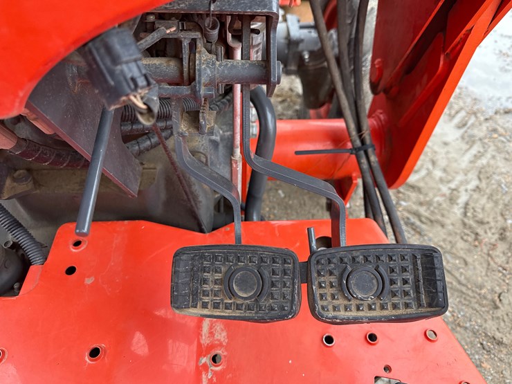 kubota-l4701-image-37