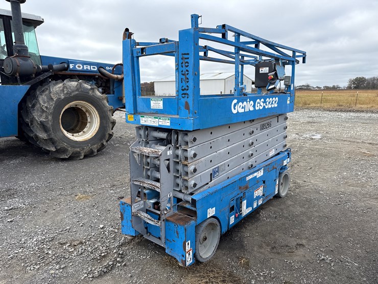 2011-genie-gs3232-image-1