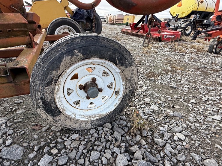 #22611-•-8-wheel-hay-rake-image-25