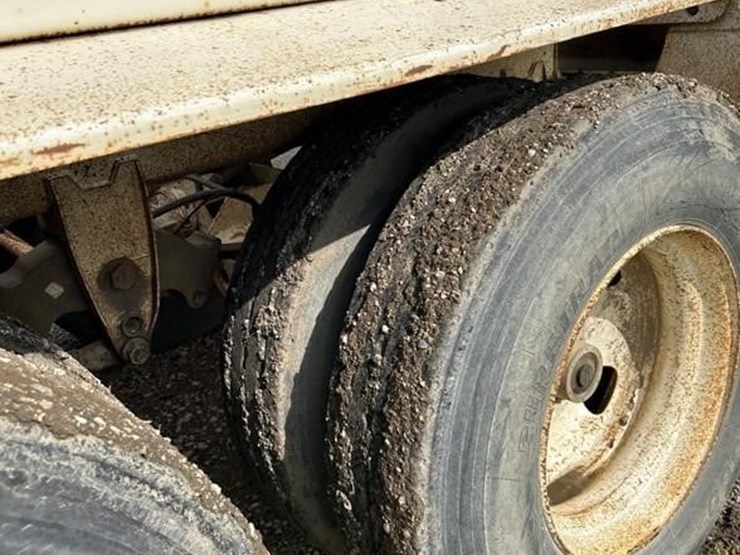 2002-king-load-image-38