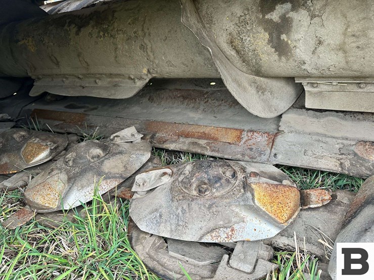 2005-new-holland-hw365-image-23