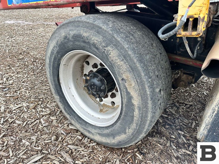 new-holland-h9880-image-21