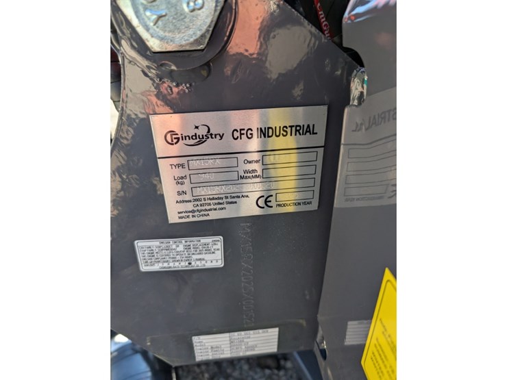 cfg-mx15rx-mini-excavator-w/-mechanical-thumb-image-8