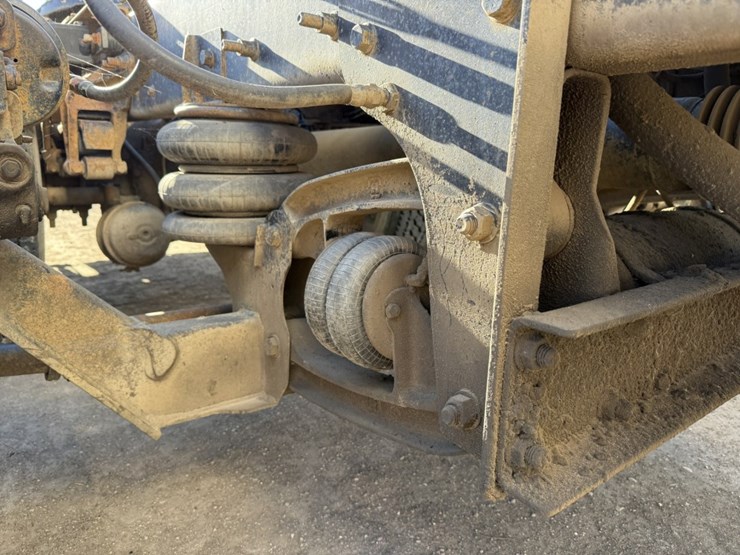 #1955-•-2008-international-eagle-day-cab-truck-tractor-image-62