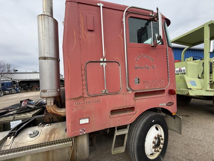 #1193-•-1984-peterbilt-cab-over-truck-tractor-image-21