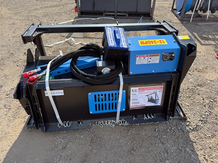 ray-tree-skid-steer-50"-drum-mulcher-image-4