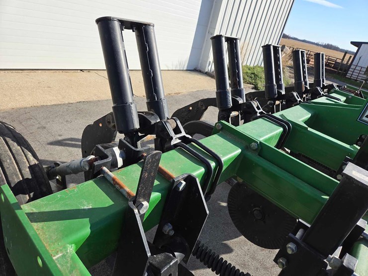 unverferth-zonebuilder-image-12