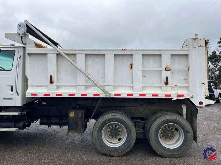 2008-sterling-l7500-image-26