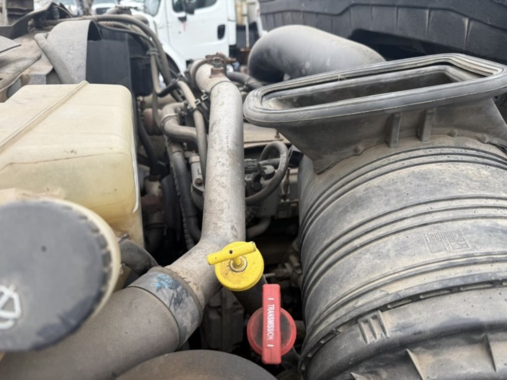 2002-international-7400-image-15