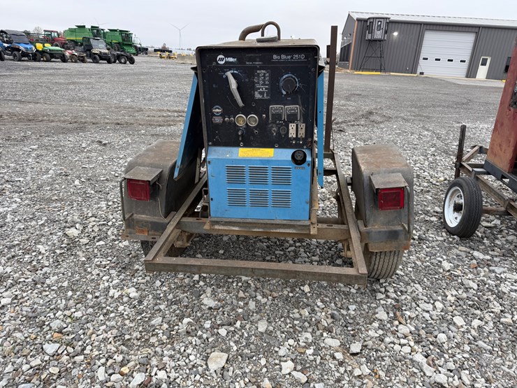 #9-•-miller-big-blue-251d-portable-welder-kh528861-inv#33560-image-5