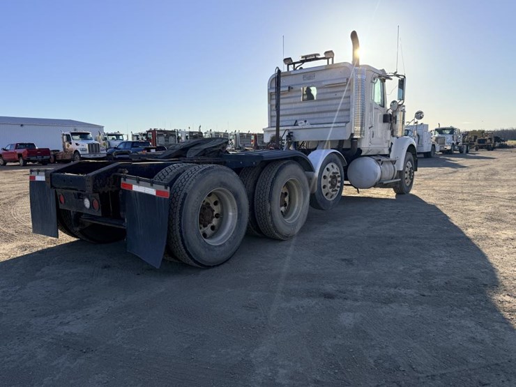 #1980-•-2008-international-eagle-day-cab-truck-tractor-image-6