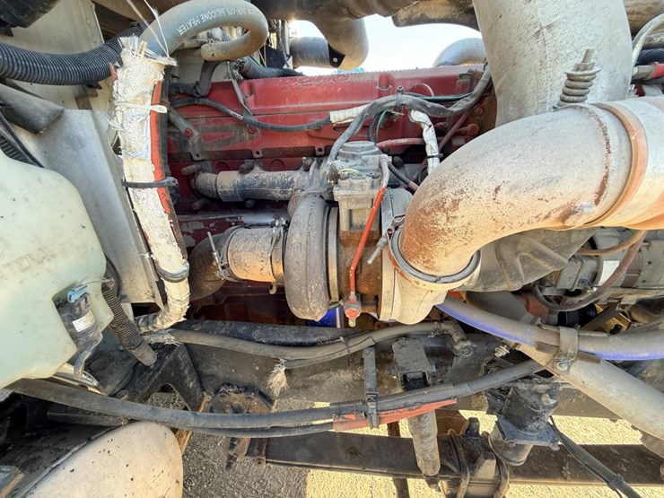 #1965-•-2008-international-eagle-day-cab-truck-tractor-image-46