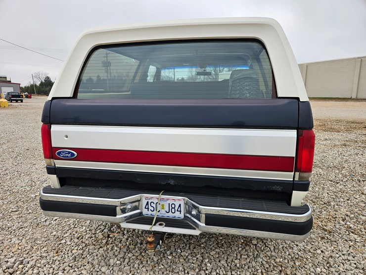 1989-ford-bronco-image-11