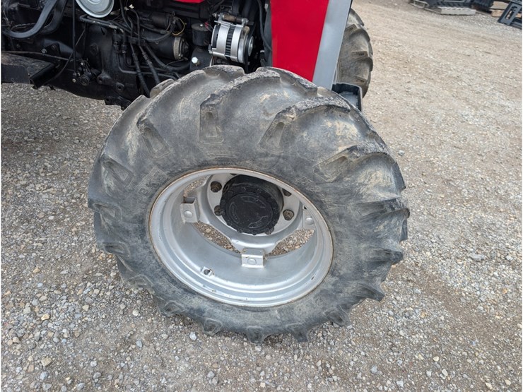 massey-ferguson-263-image-4