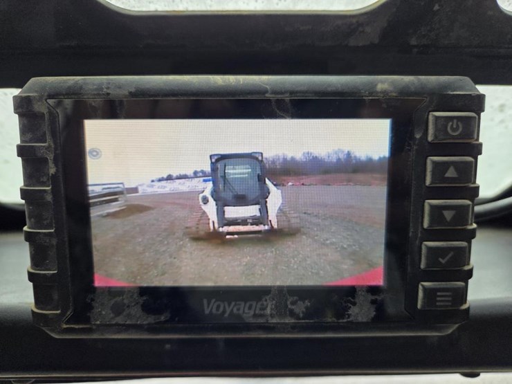 2020-bobcat-t740-image-49