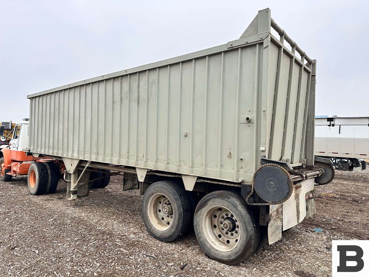 custom-trailer-image-3