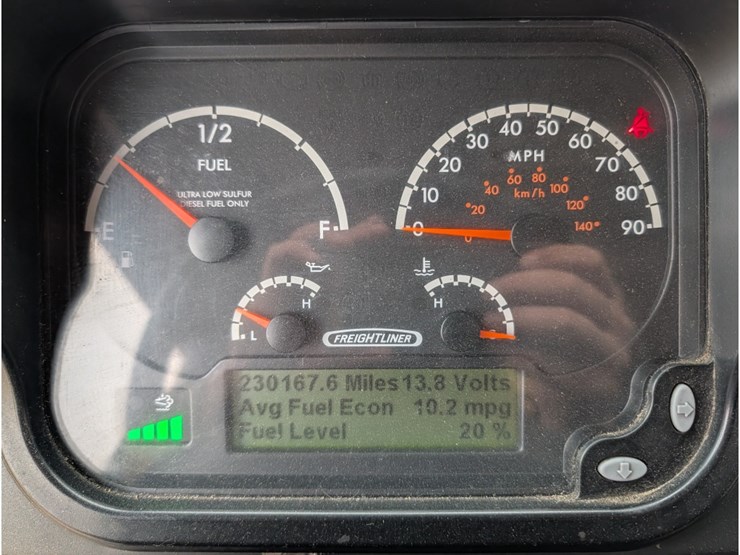 2017-freightliner-mt55-image-16