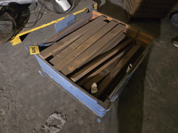 #3419-•-crate-of-misc.-steel-image-4