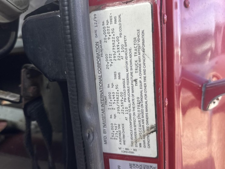 2000-international-9200i-image-67