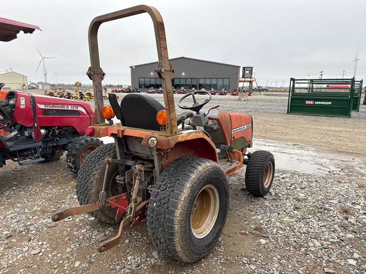 massey-ferguson-1210-image-3