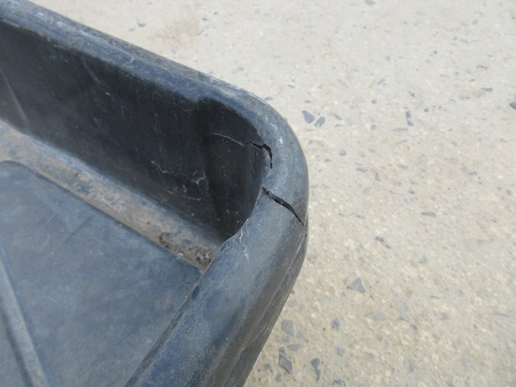 approx-(5)-2'-x-6'-metal-fence-panels,-image-4