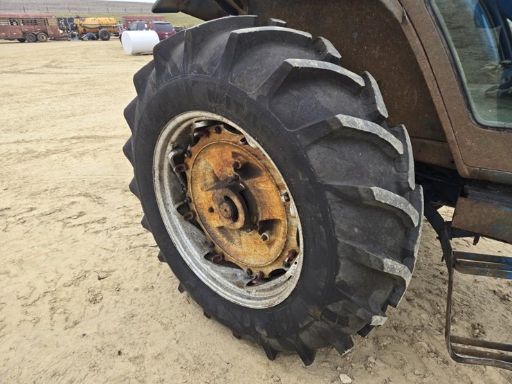 1978-ford-9700-image-6