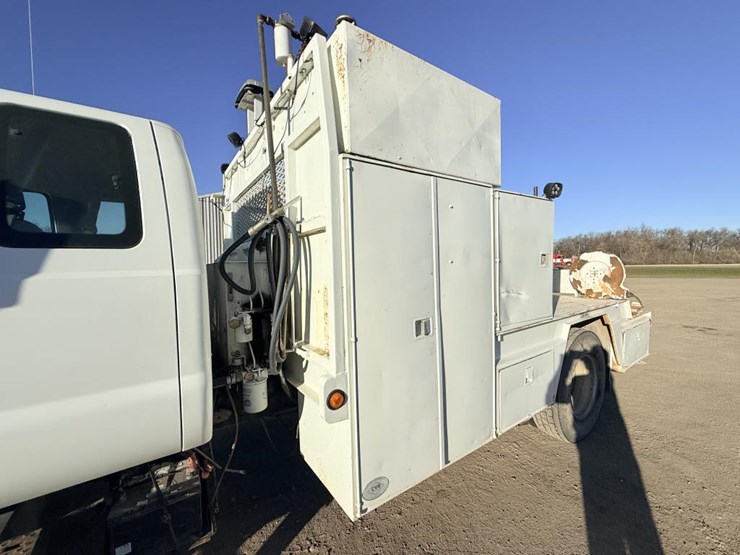 2000-ford-f650-sd-image-13