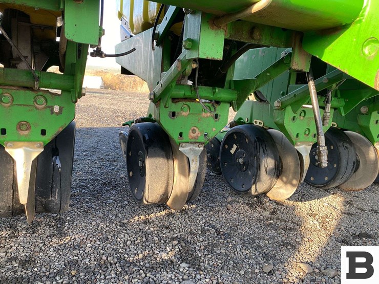 2007-john-deere-1720-image-55