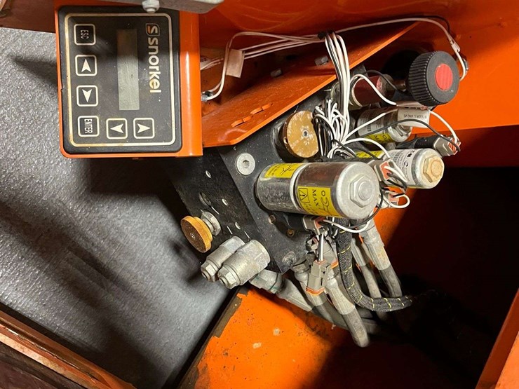 2017-snorkel-s3219e-image-24