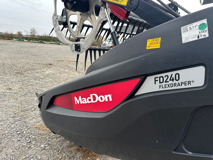 2022-mac-don-fd240-image-36