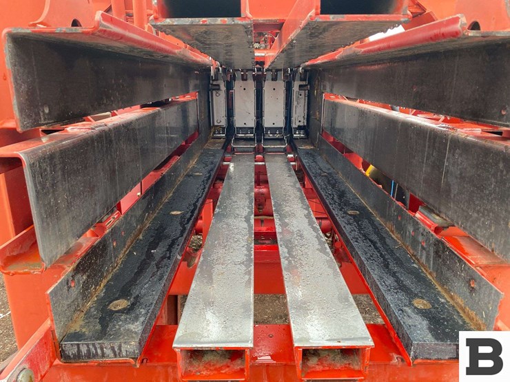 2002-new-holland-bb900-image-36